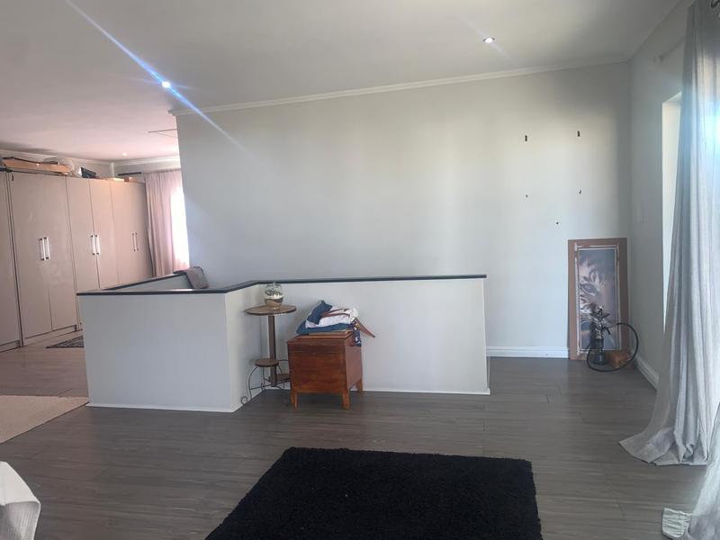 4 Bedroom Property for Sale in Athlone Western Cape